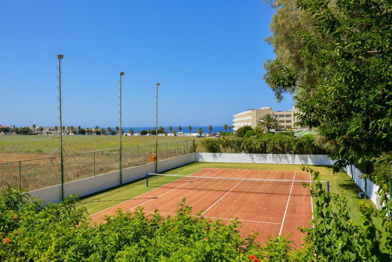 Paphos Gardens Holiday Resort Exterior photo